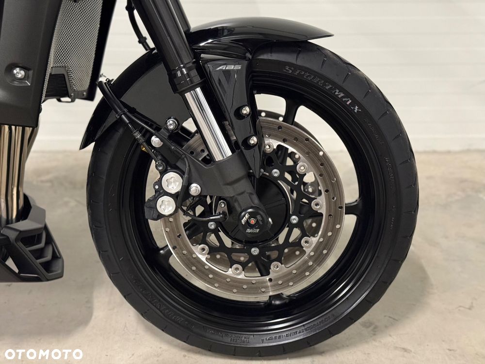Yamaha FZ - 10