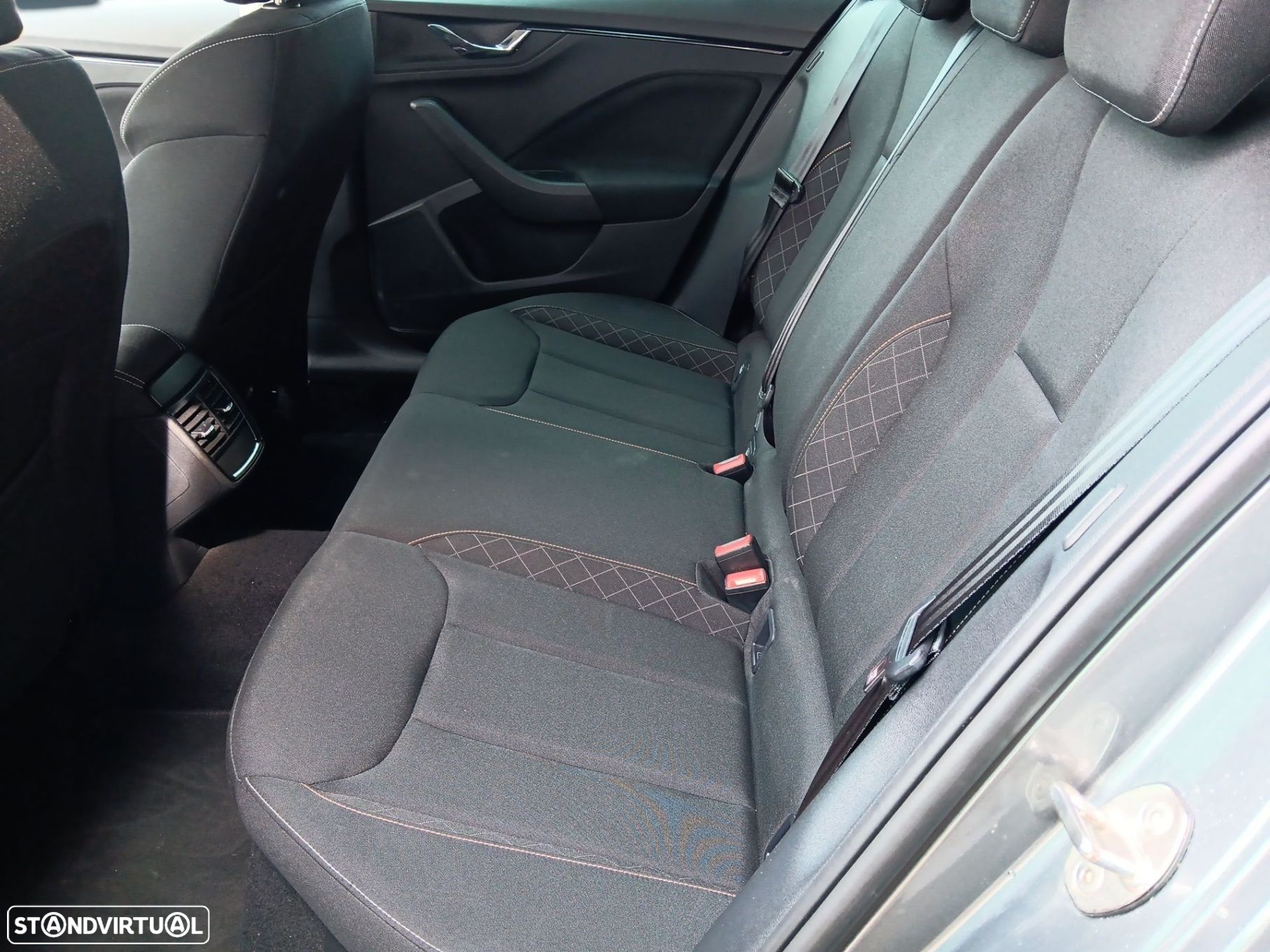 Skoda Kamiq 1.0 TSI Ambition - 11