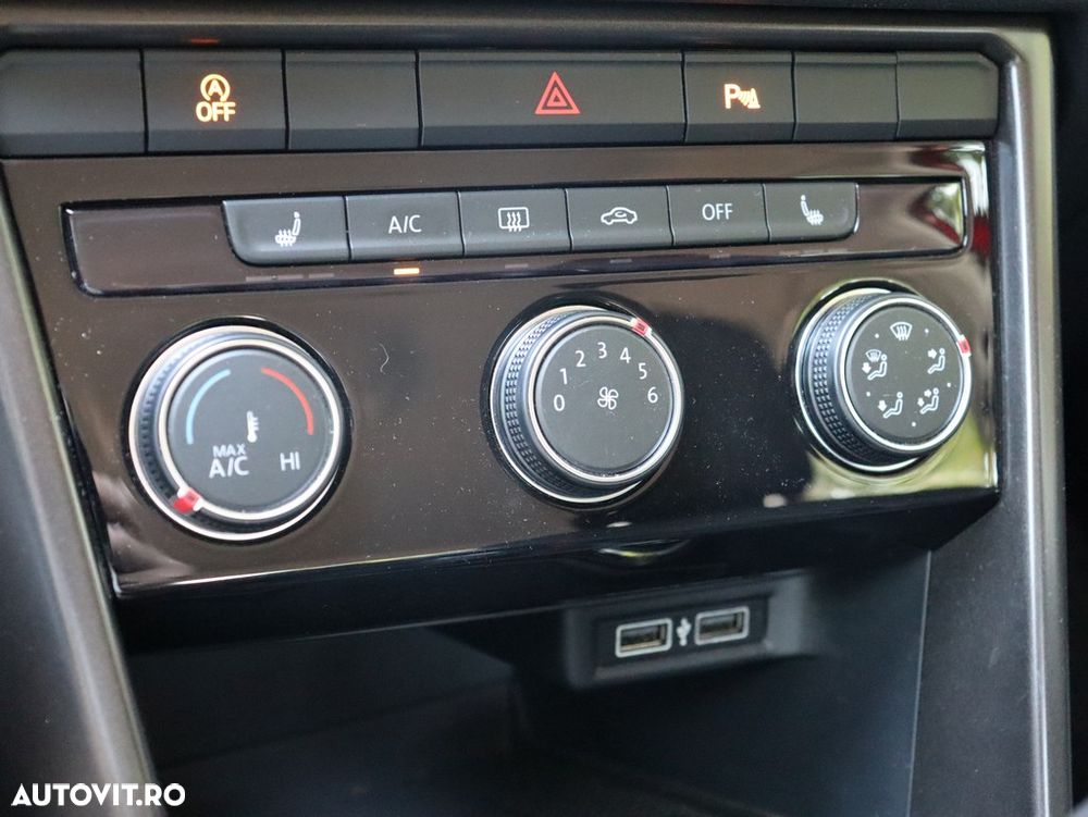 Volkswagen T-Roc 1.0 TSI Design - 22