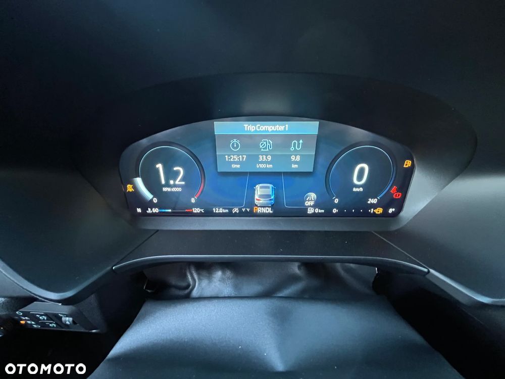 Ford Kuga 2.5 FHEV FWD Titanium eCVT - 14
