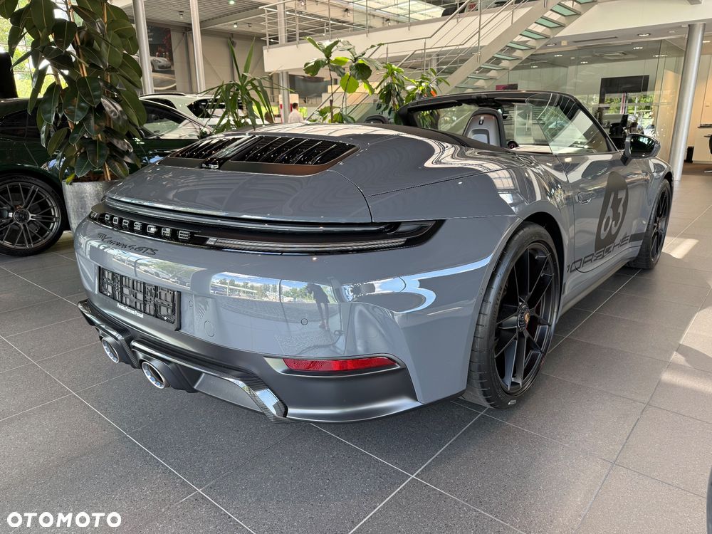 Porsche 911 - 36