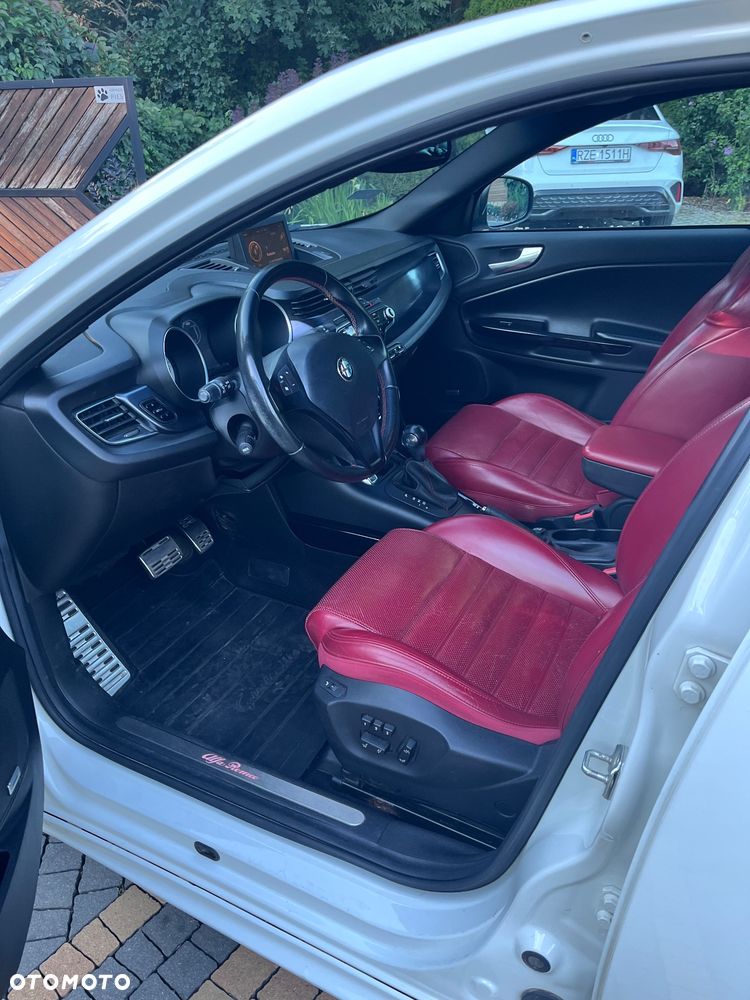 Alfa Romeo Giulietta 1.4 TB MultiAir Distinctive TCT - 11
