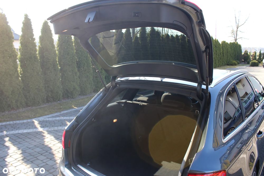 Audi A4 Avant - 15