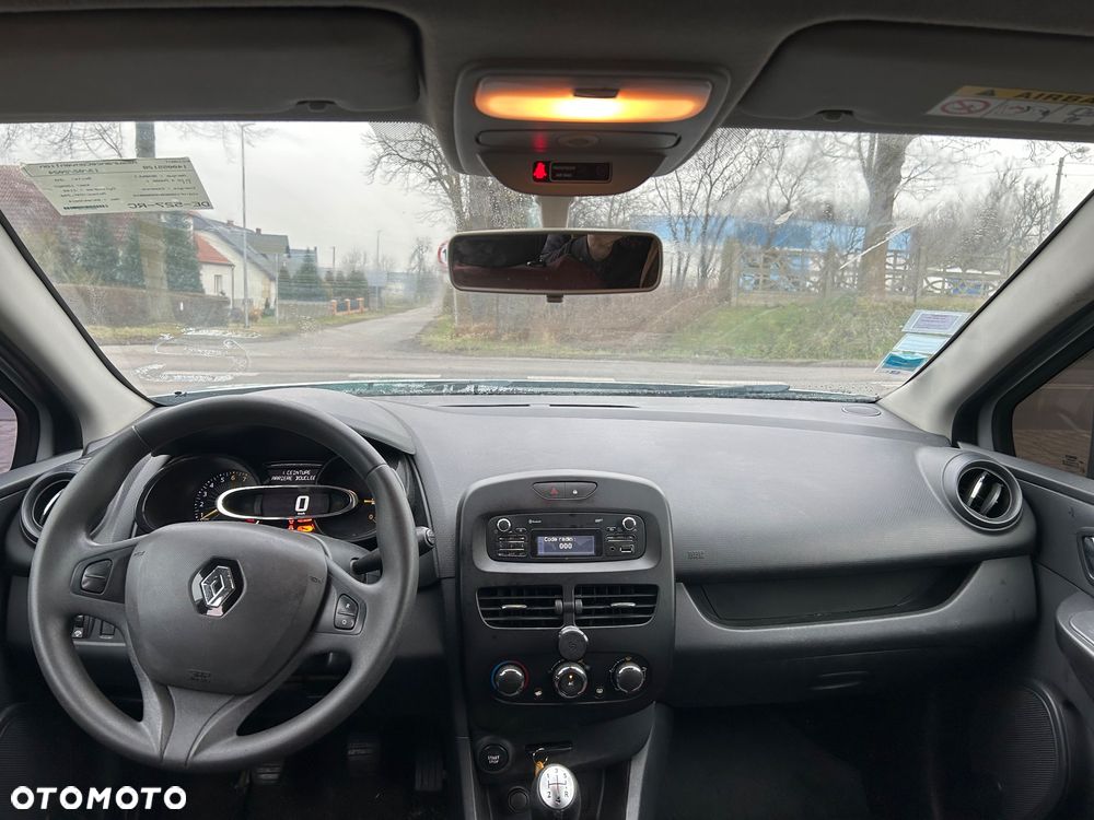 Renault Clio - 28