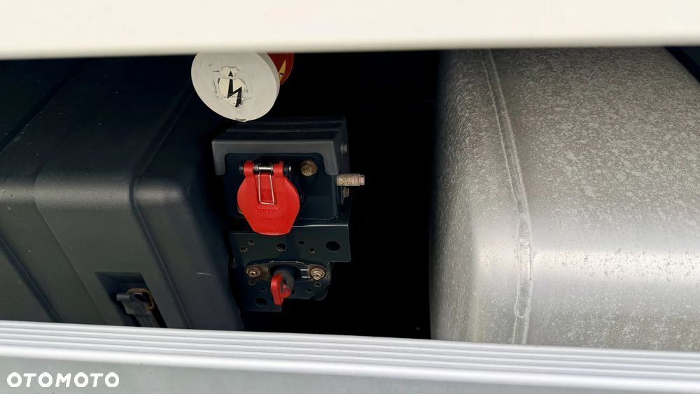 Iveco STRALIS S-WAY XP - 28