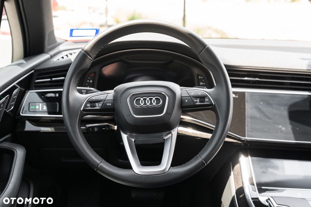 Audi Q7 - 19
