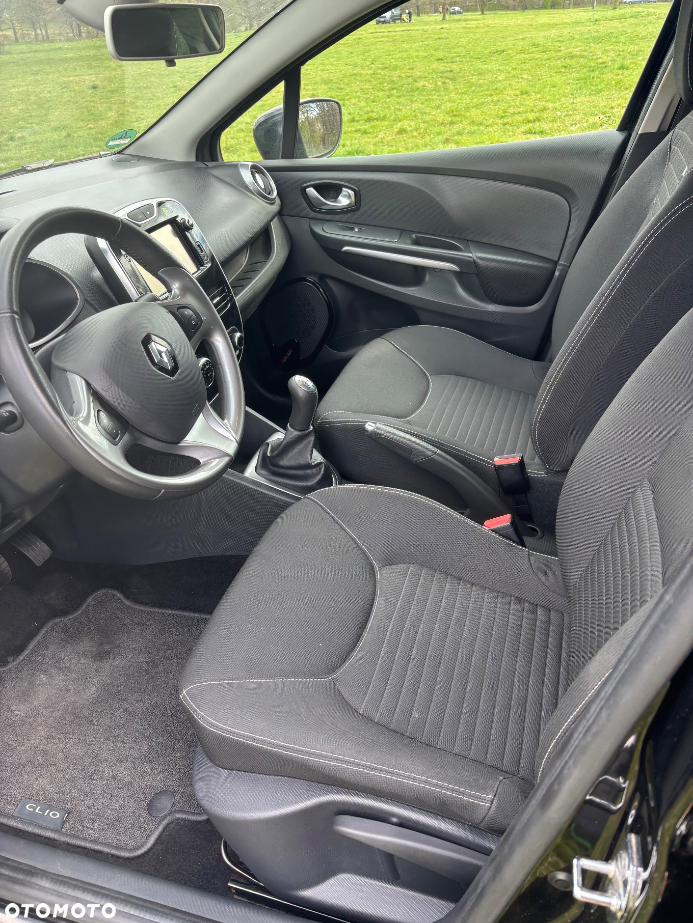 Renault Clio TCe 90 Limited - 22
