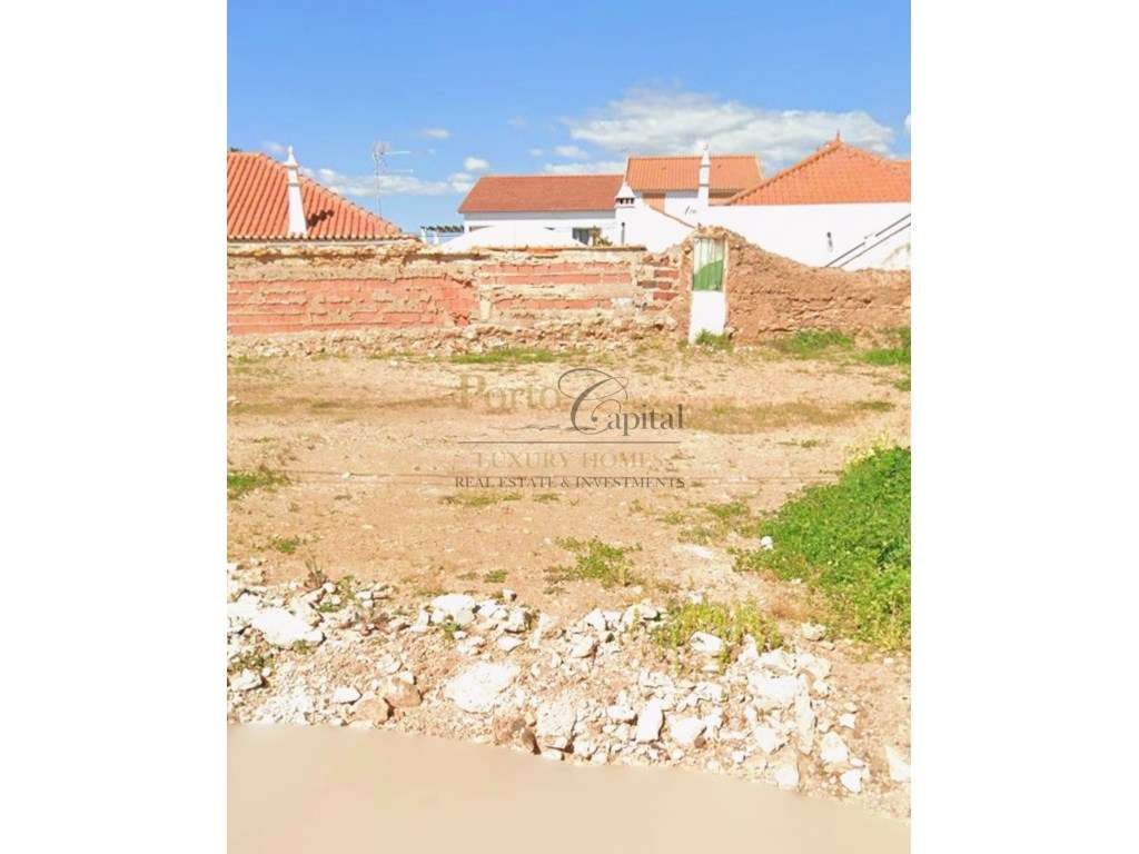 Terreno com PIP Favorável para 4 Habitações em Tunes, Silves - Grande imagem: 3/20