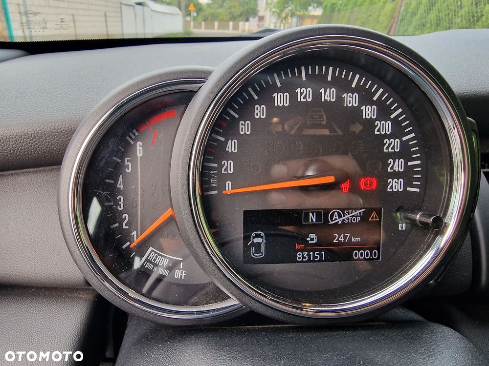 MINI ONE Essential Trim - 23