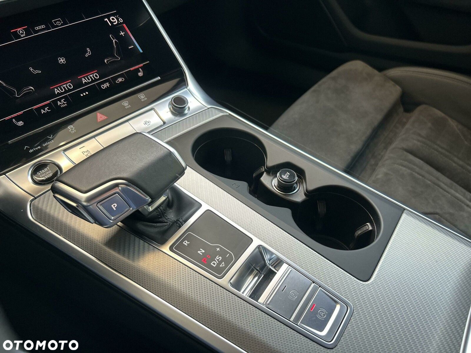 Audi A6 - 24