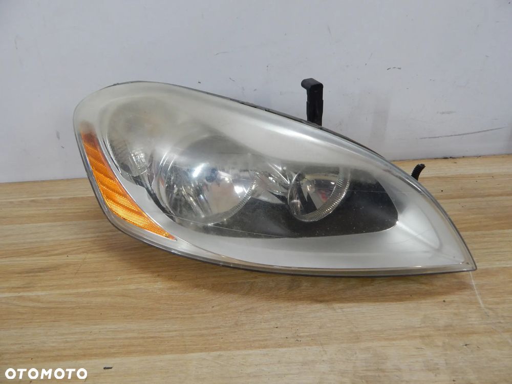 Lampa reflektor lewy przód Volvo XC60 xc60 I 08-13 Łuków części - 4