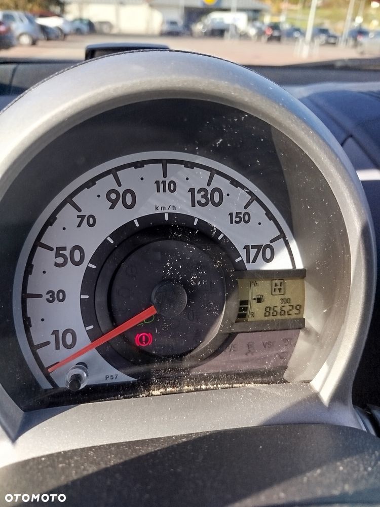 Toyota Aygo - 11