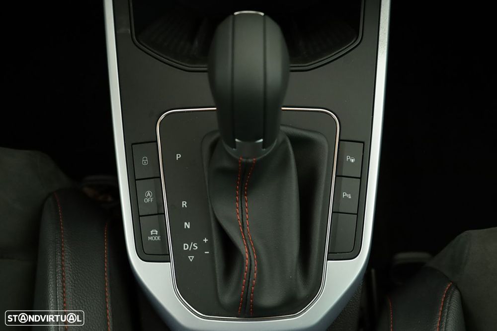 SEAT Arona 1.0 TSI FR DSG - 14