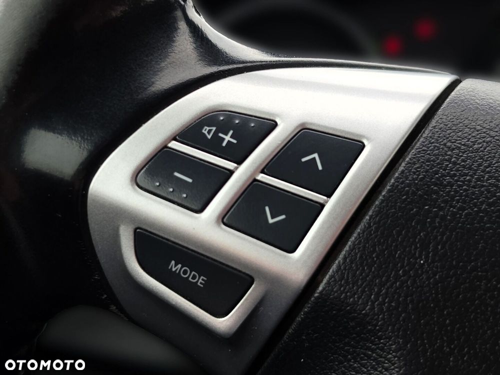 Mitsubishi Lancer 1.8 Inform - 21