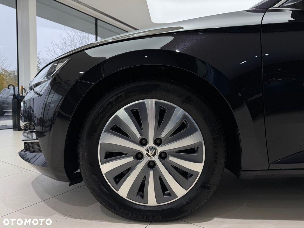 Skoda Superb 2.0 TDI SCR Style DSG - 20