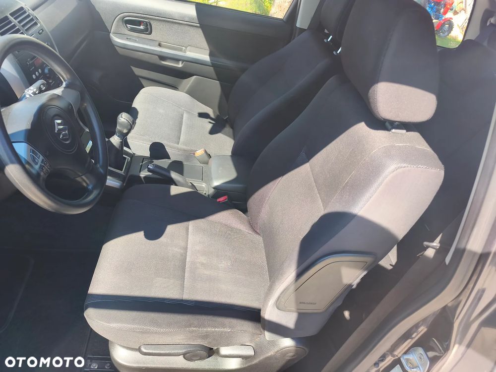 Suzuki Grand Vitara - 15
