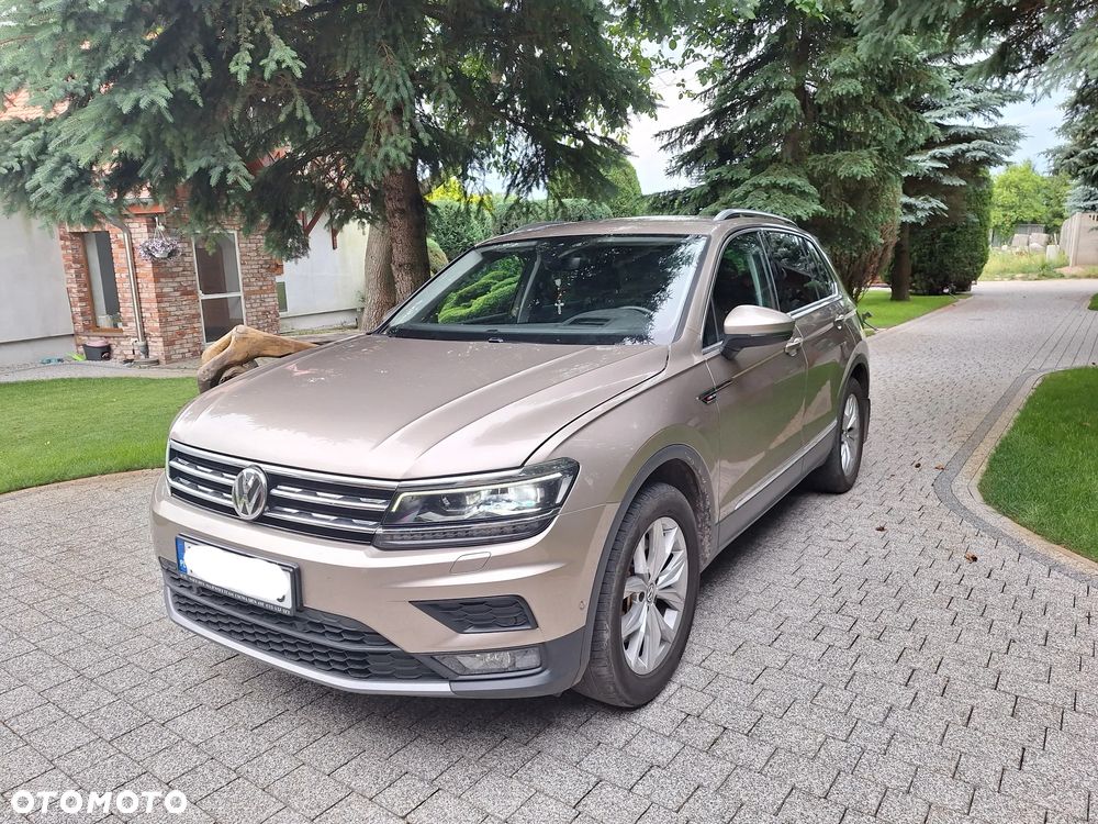 Volkswagen Tiguan - 2
