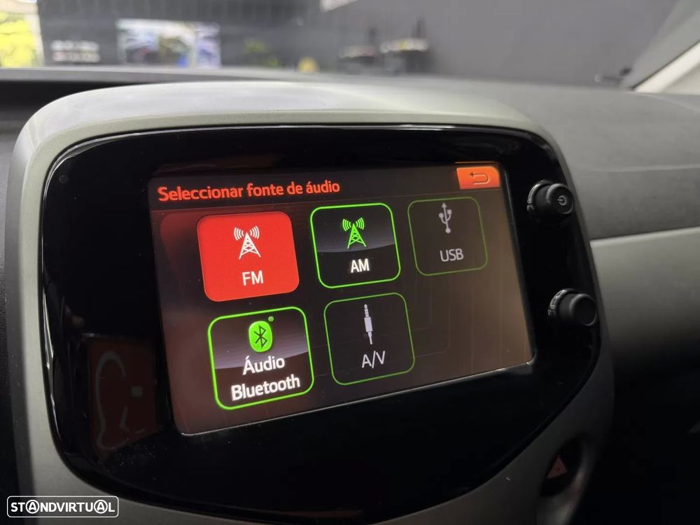 Toyota Aygo 1.0 X-Play+AC - 30