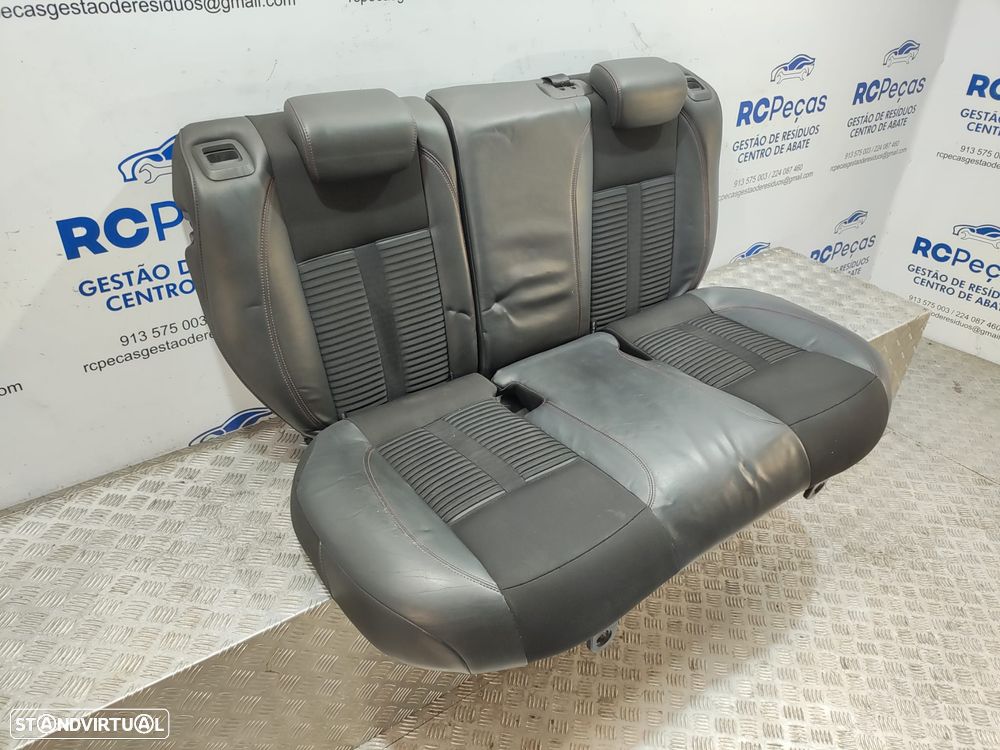 Bancos Traseiros Originais Pele E Tecido Alfa Romeo Giulietta - 2