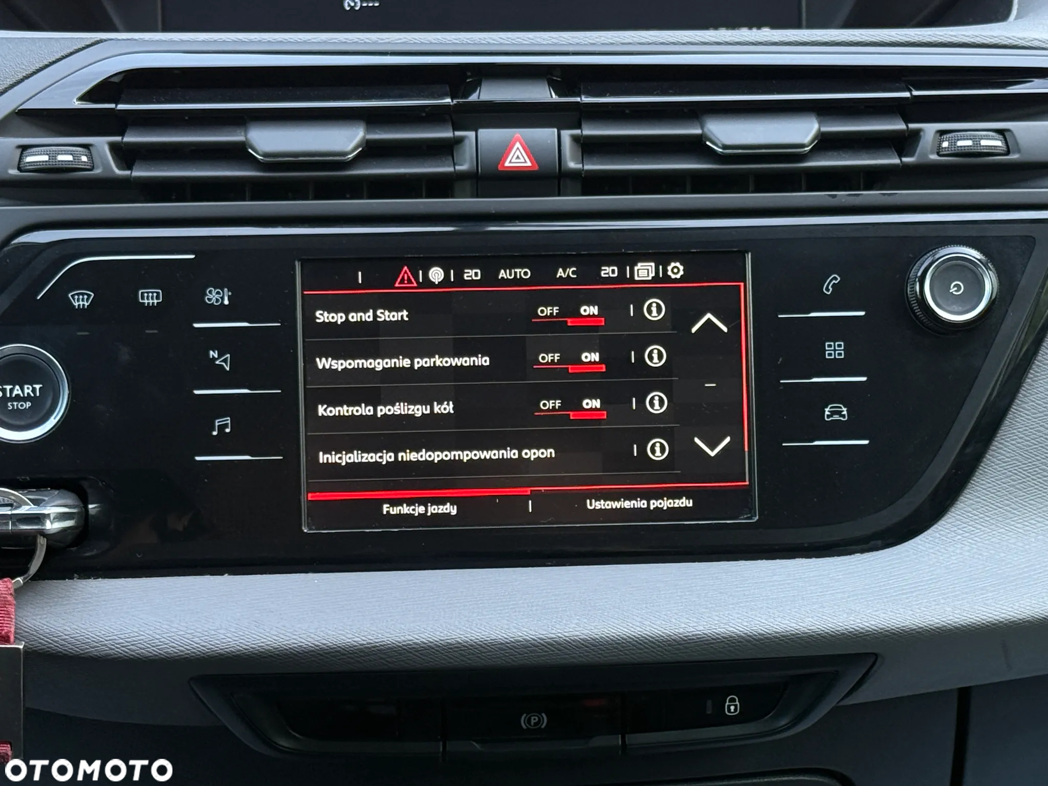 Citroën C4 Grand Picasso 1.6 THP MoreLife S&S EAT6 - 13