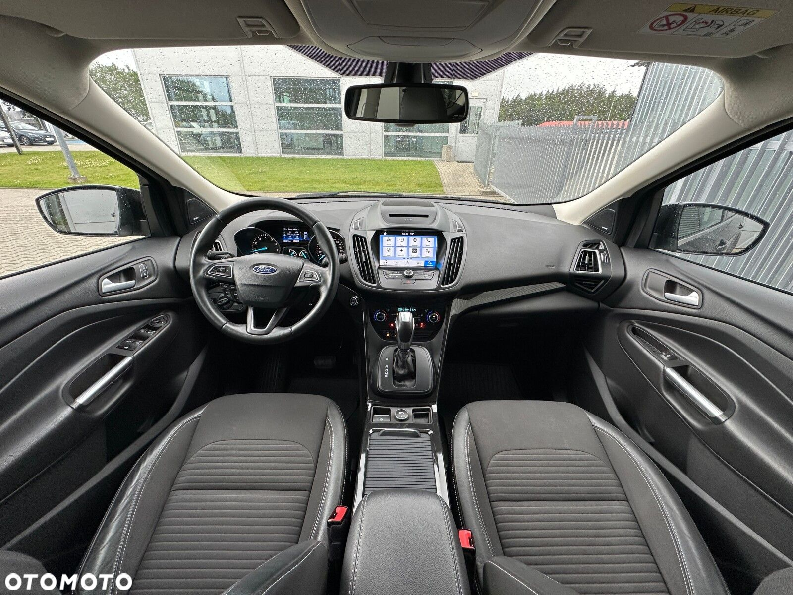 Ford Kuga - 21