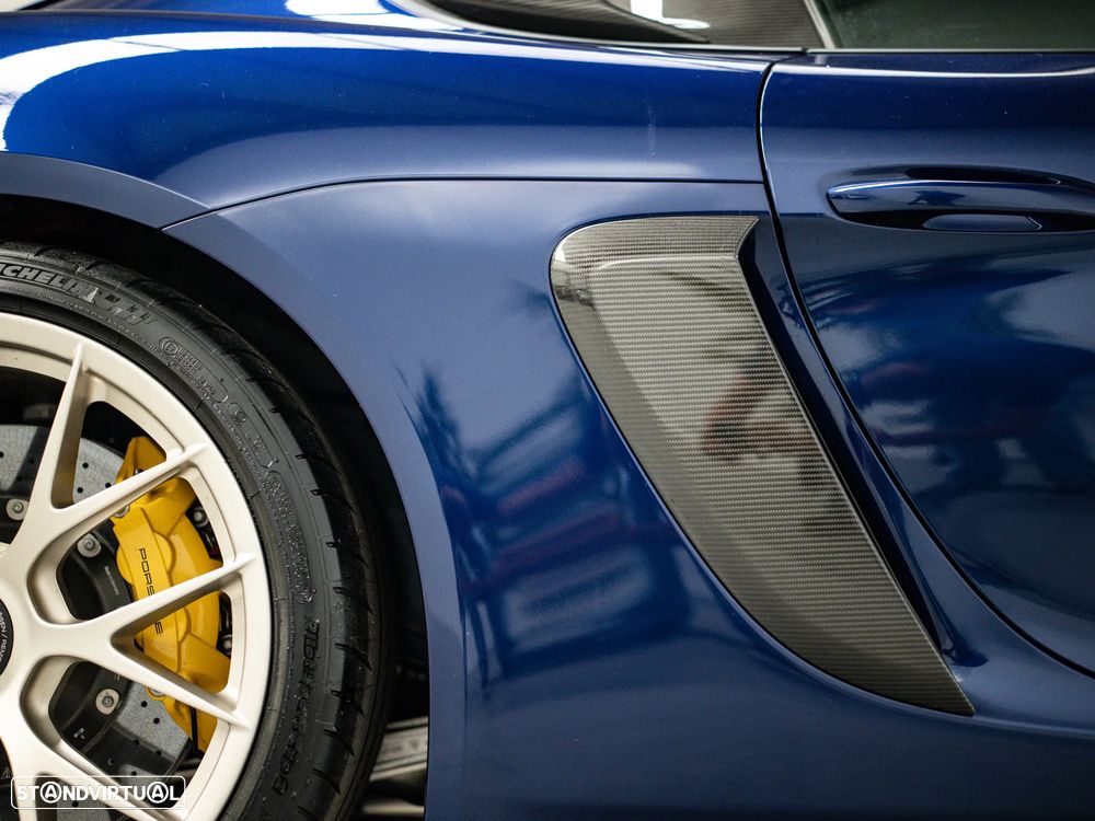 Porsche 718 Cayman GT4 RS - 22