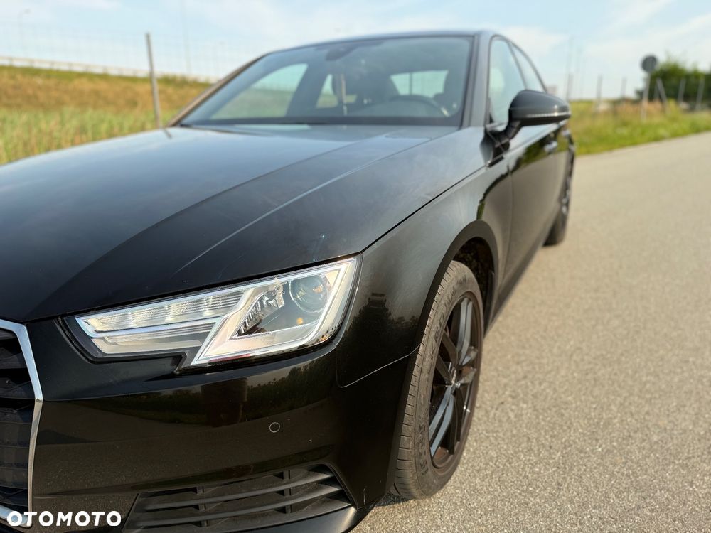 Audi A4 Limousine 2.0 TDI - 14