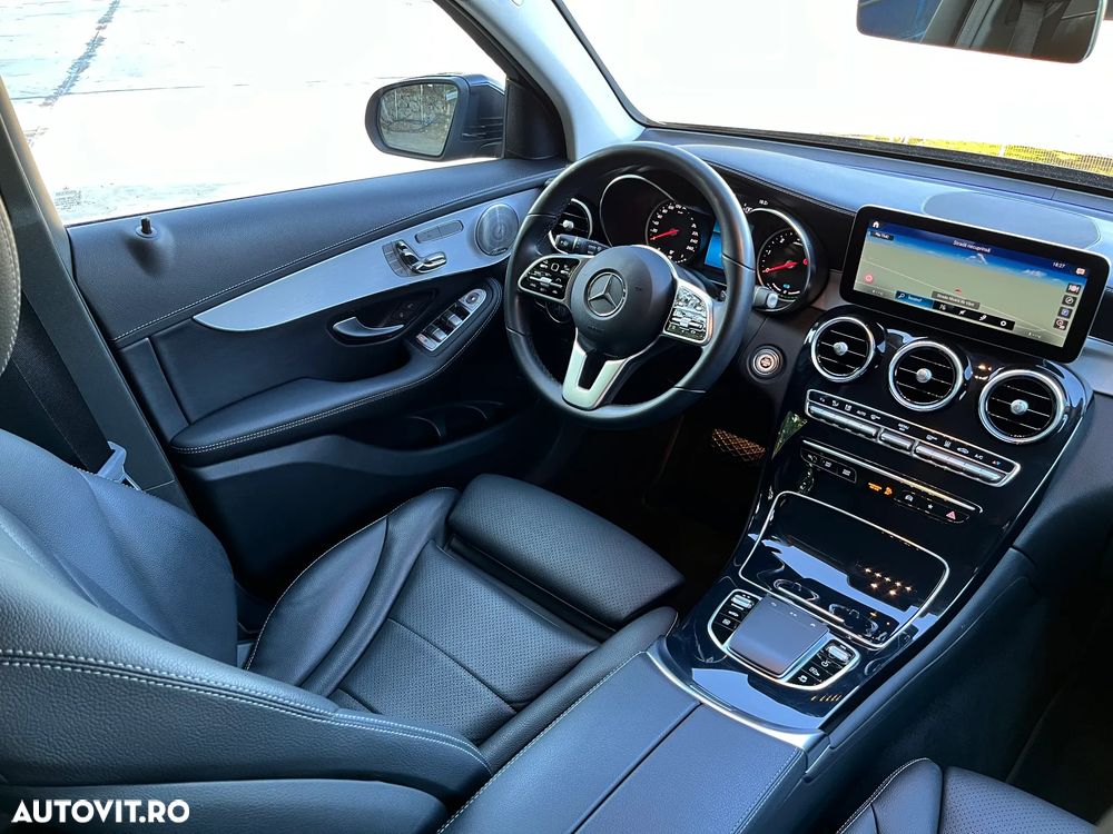 Mercedes-Benz GLC - 10