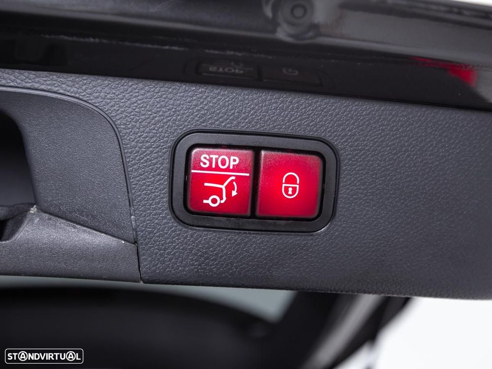 Mercedes-Benz GLC 300 de 4Matic 9G-TRONIC - 14