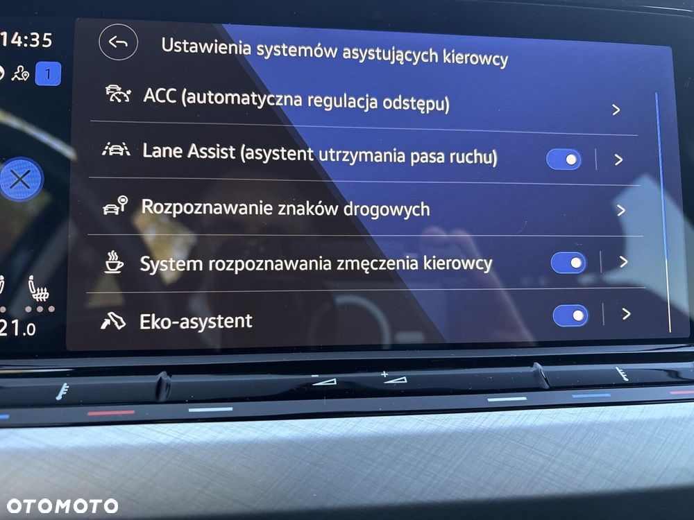 Volkswagen Golf Variant - 23