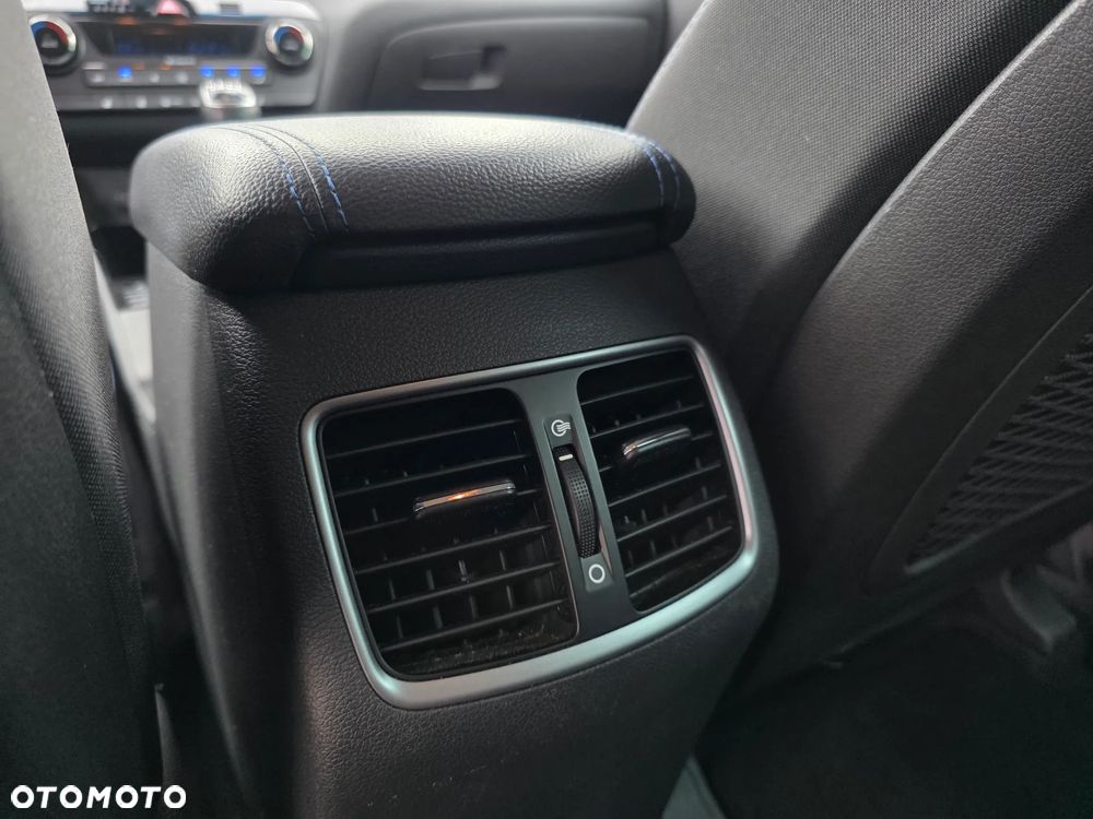 Hyundai Tucson blue 1.6 GDi 2WD Advantage - 16