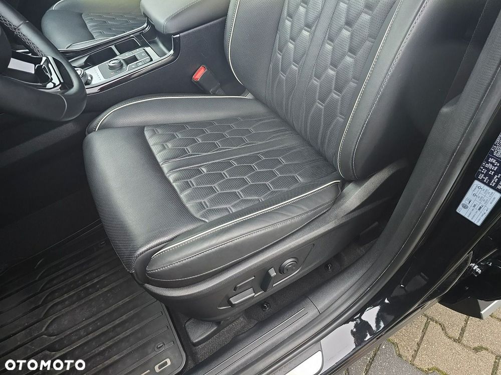 Kia Sorento - 12