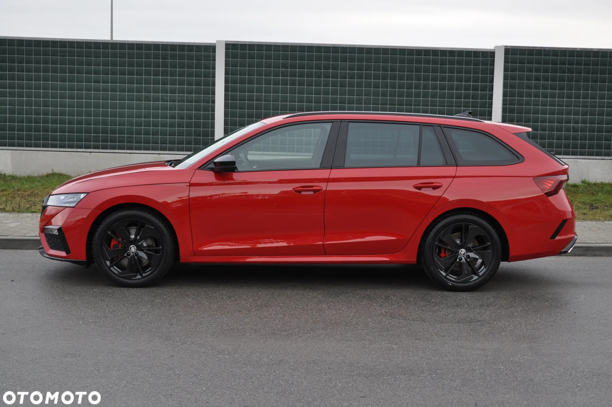 Skoda Octavia 2.0 TSI RS DSG - 2