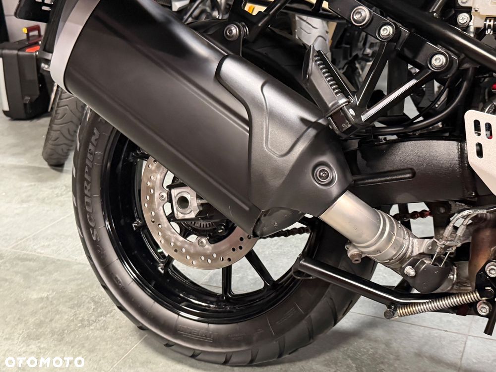 Suzuki V-STROM - 14