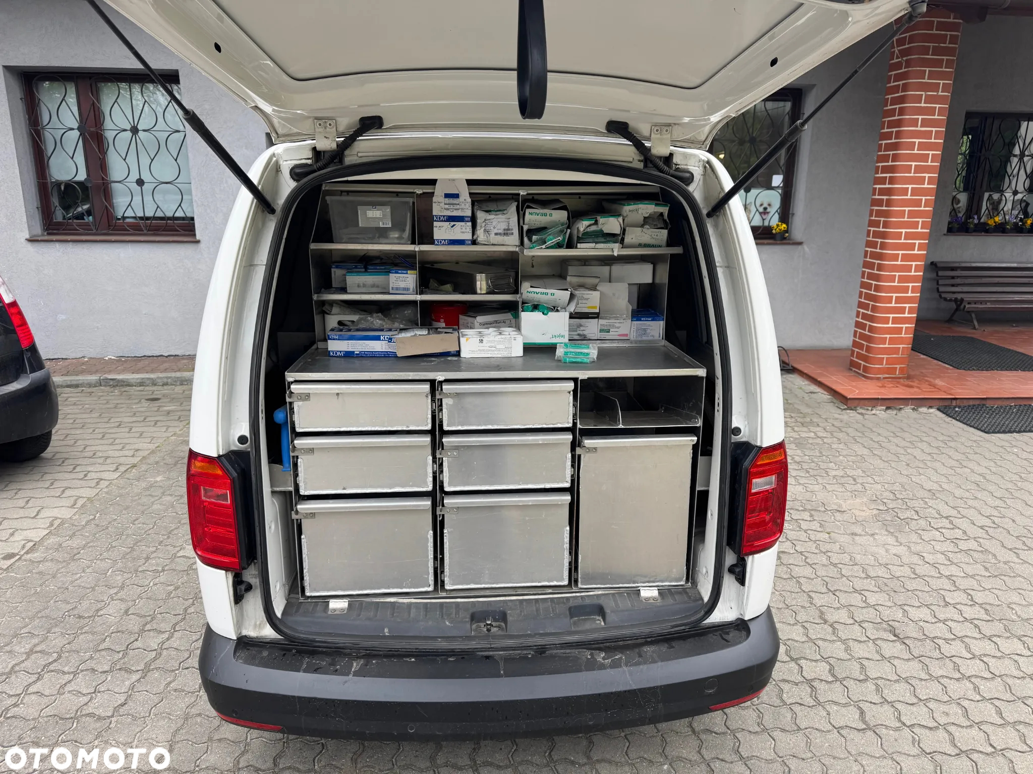 Volkswagen Caddy Maxi 2.0 TDI Comfortline - 12