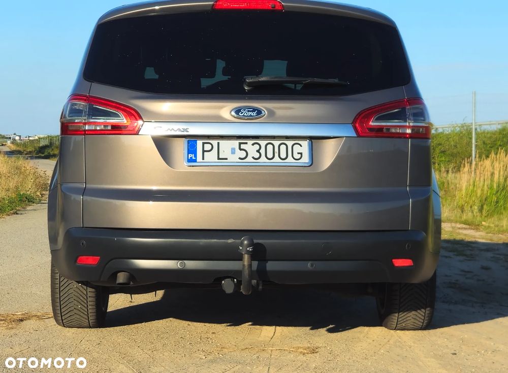 Ford S-Max - 10