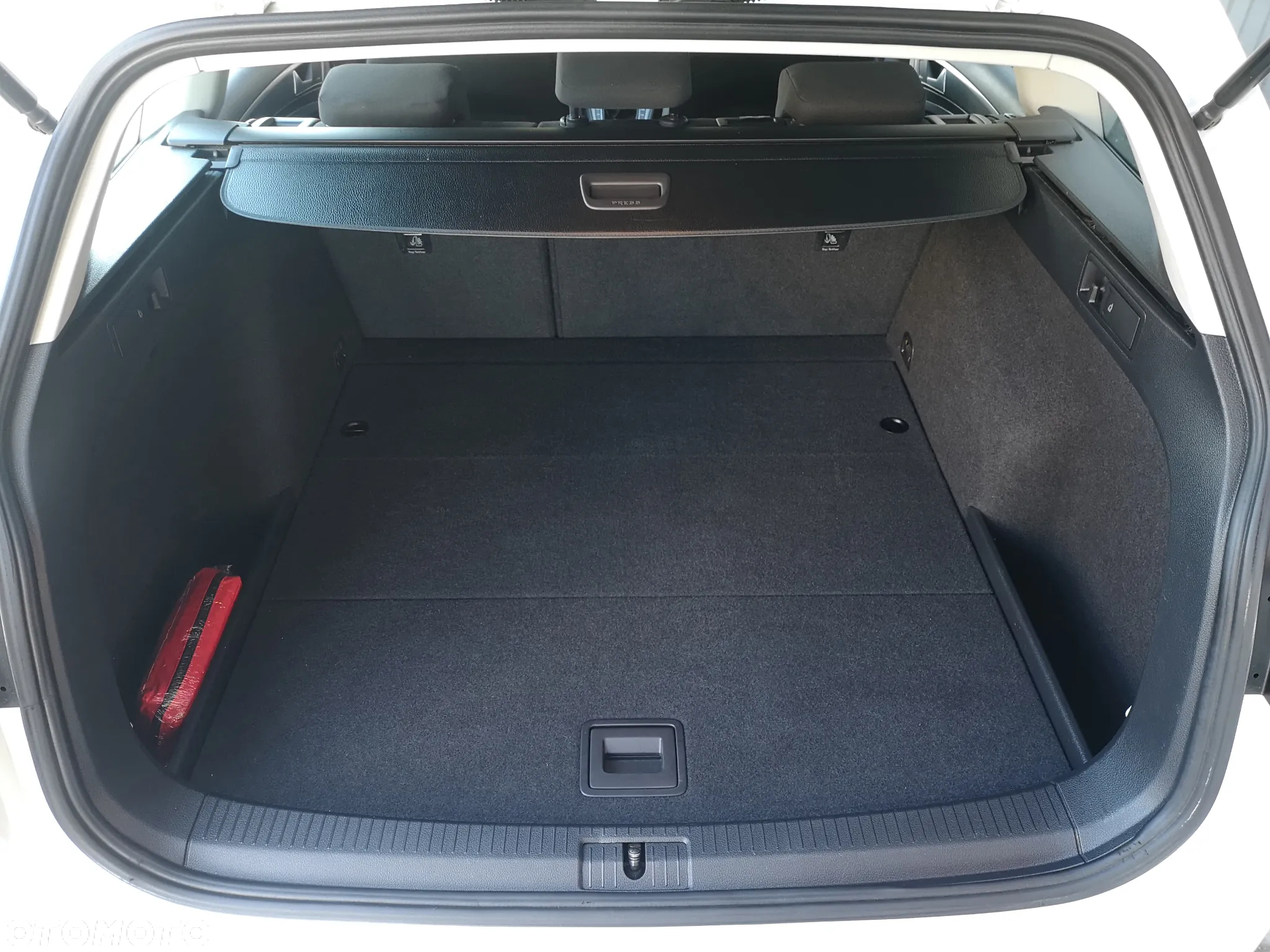 Volkswagen Golf 1.2 TSI BlueMotion Technology Trendline - 35