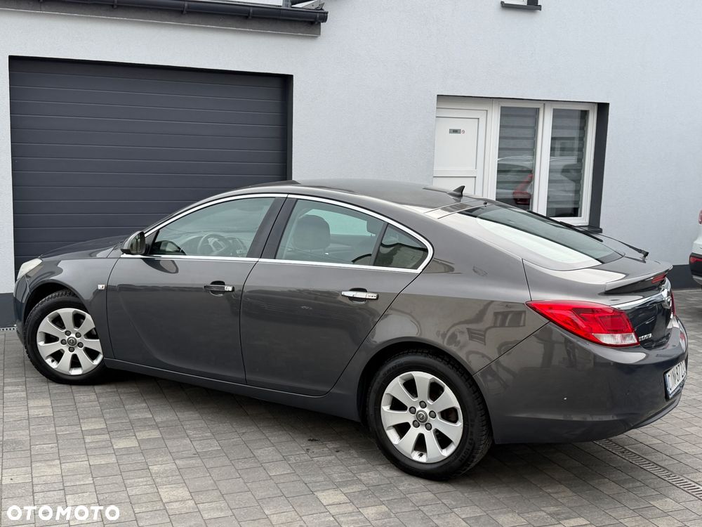 Opel Insignia - 31