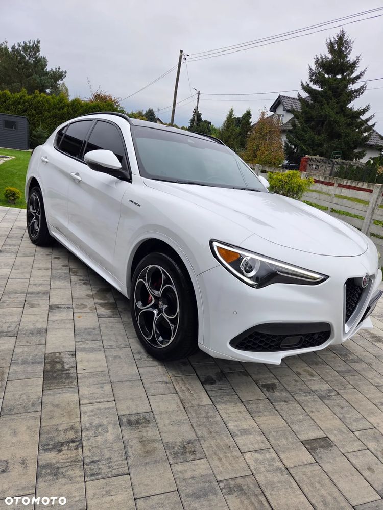 Alfa Romeo Stelvio 2.0 Turbo Veloce TI Q4 - 15