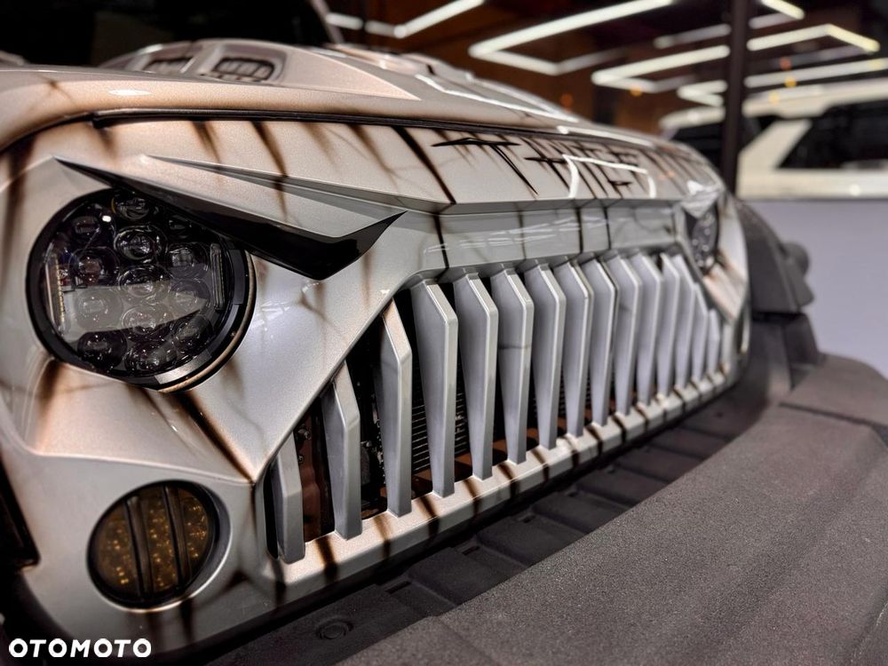 Jeep Wrangler 3.8 Sahara - 5