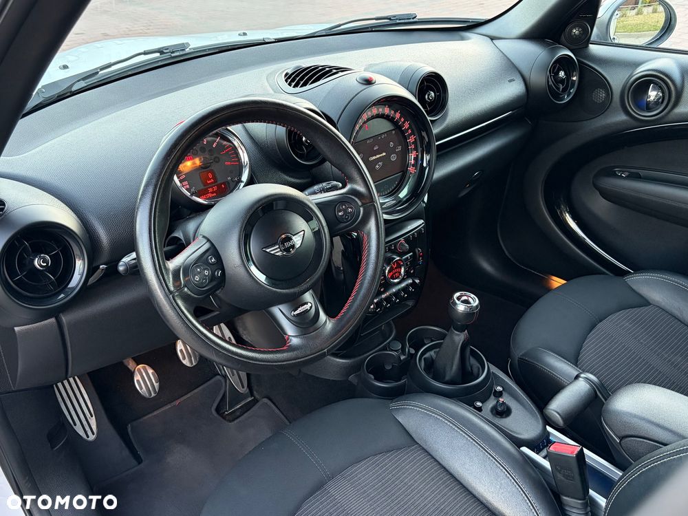 MINI John Cooper Works - 16