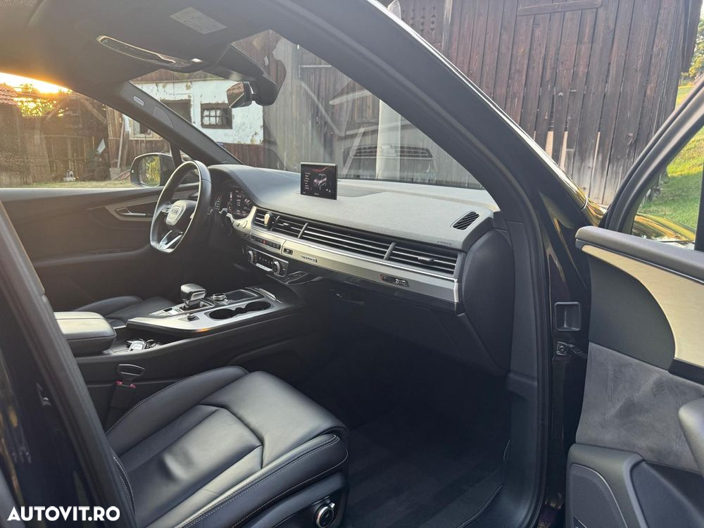 Audi Q7 3.0 TDI Quattro Tiptronic - 13