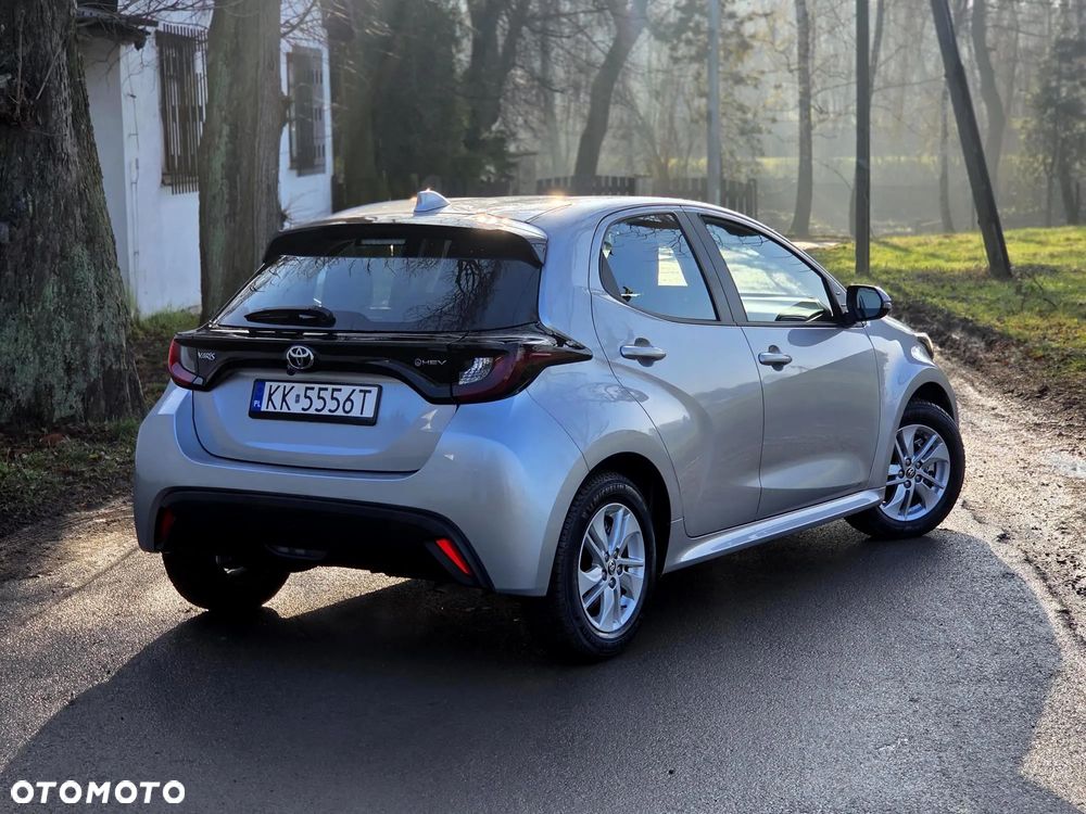 Toyota Yaris 1.5 VVT-i - 4