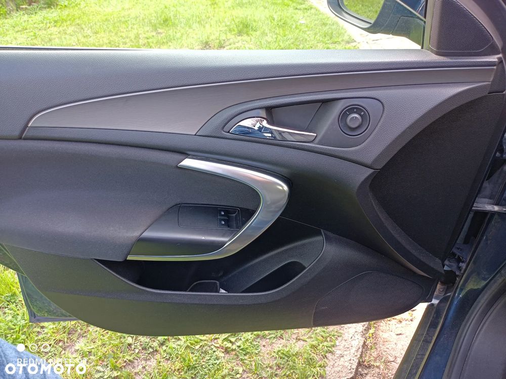Opel Insignia 1.6 - 12