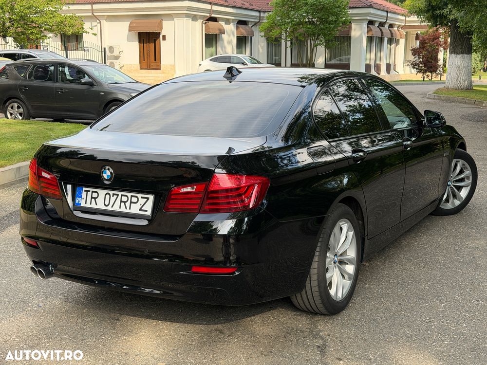 BMW Seria 5 525d xDrive Sport-Aut. Luxury Line - 4