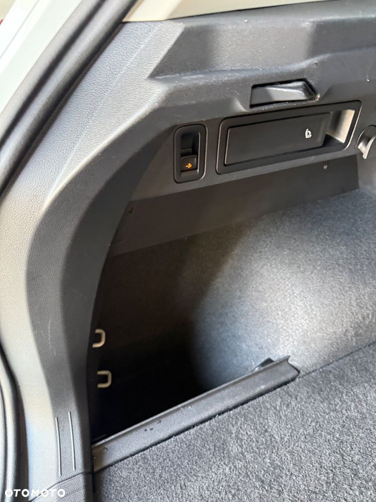 Volkswagen Tiguan - 20