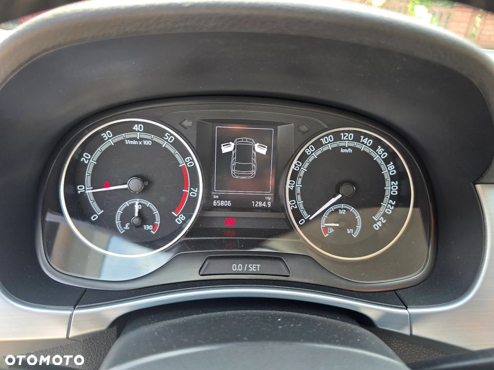 Skoda Fabia - 25