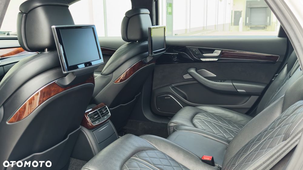 Audi A8 4.0 TFSI Quattro tiptronic - 34