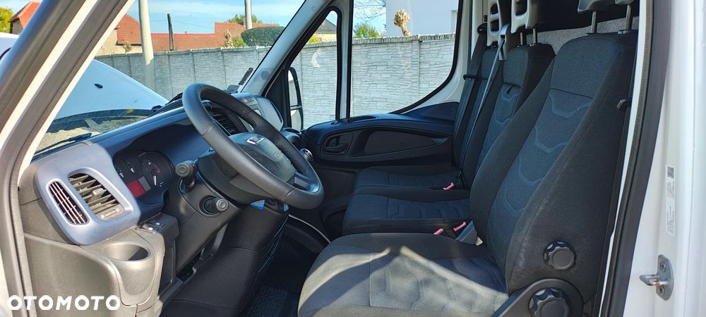 Iveco DAILY 35S18 - 14