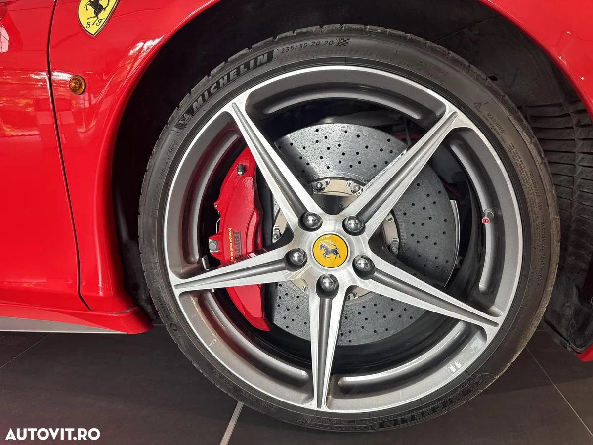Ferrari 458 Italia - 9